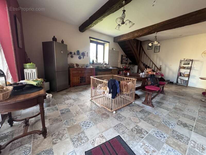 Maison à MARCE-SUR-ESVES