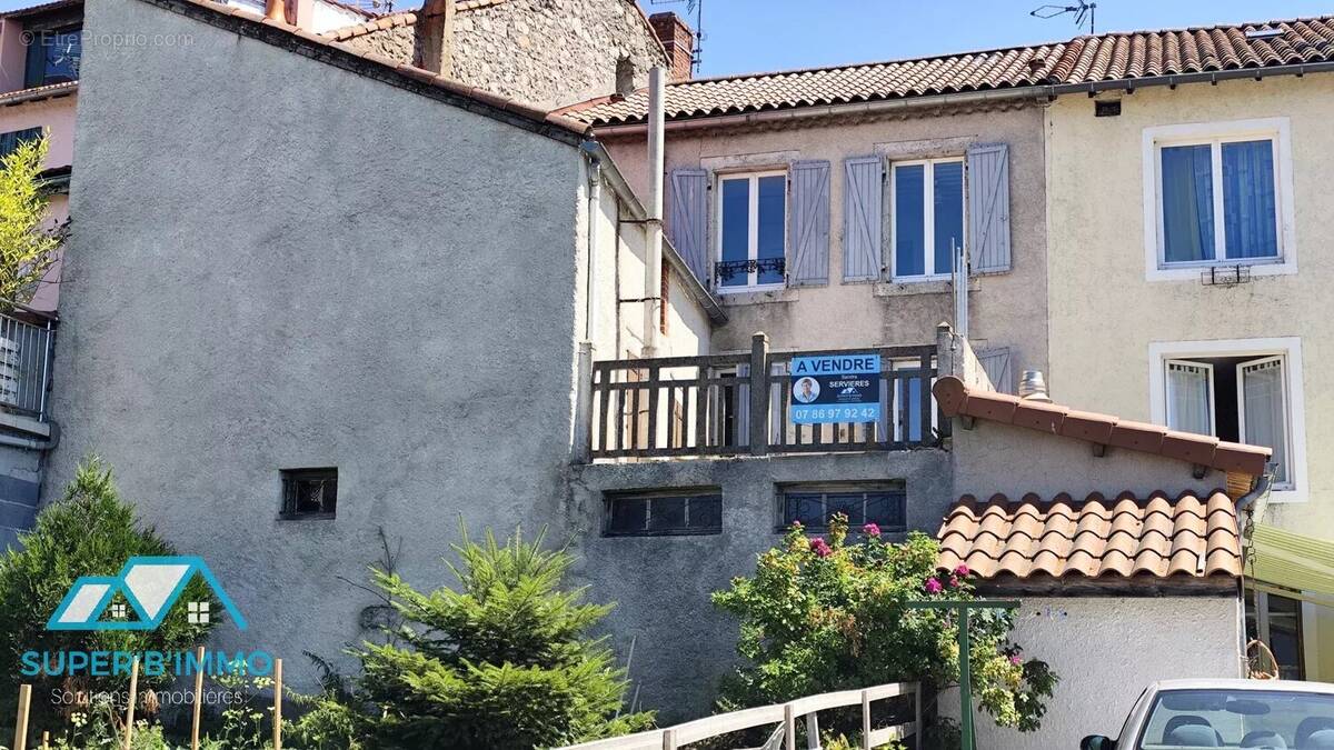 Maison à SAUGUES