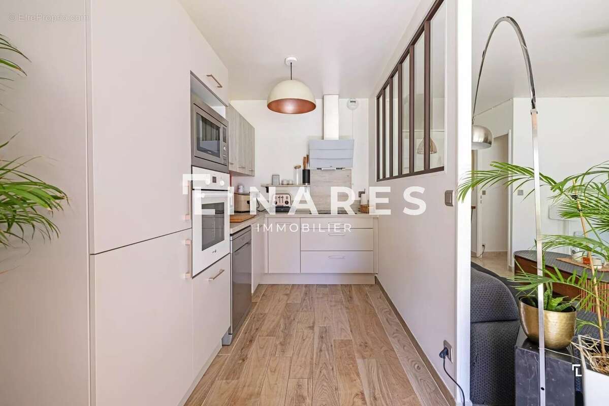 Appartement à MARSEILLE-9E