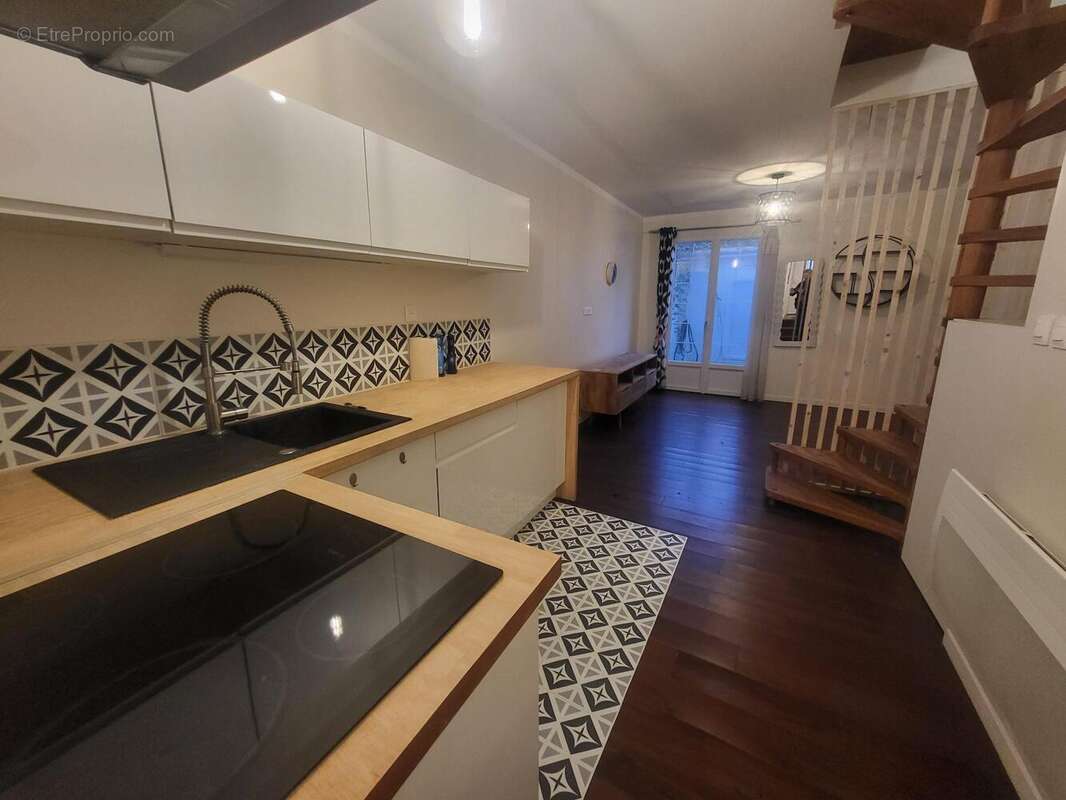 Photo 2 - Maison à CADAUJAC