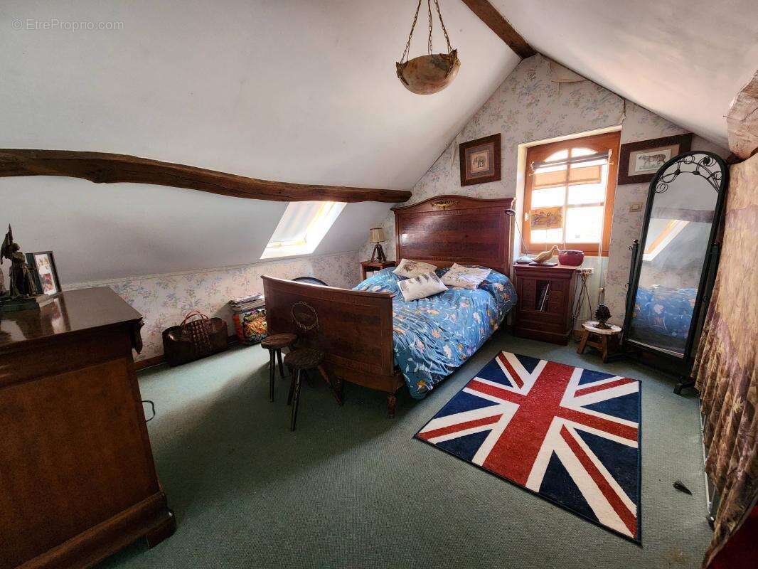 Maison à SAINT-AGIL