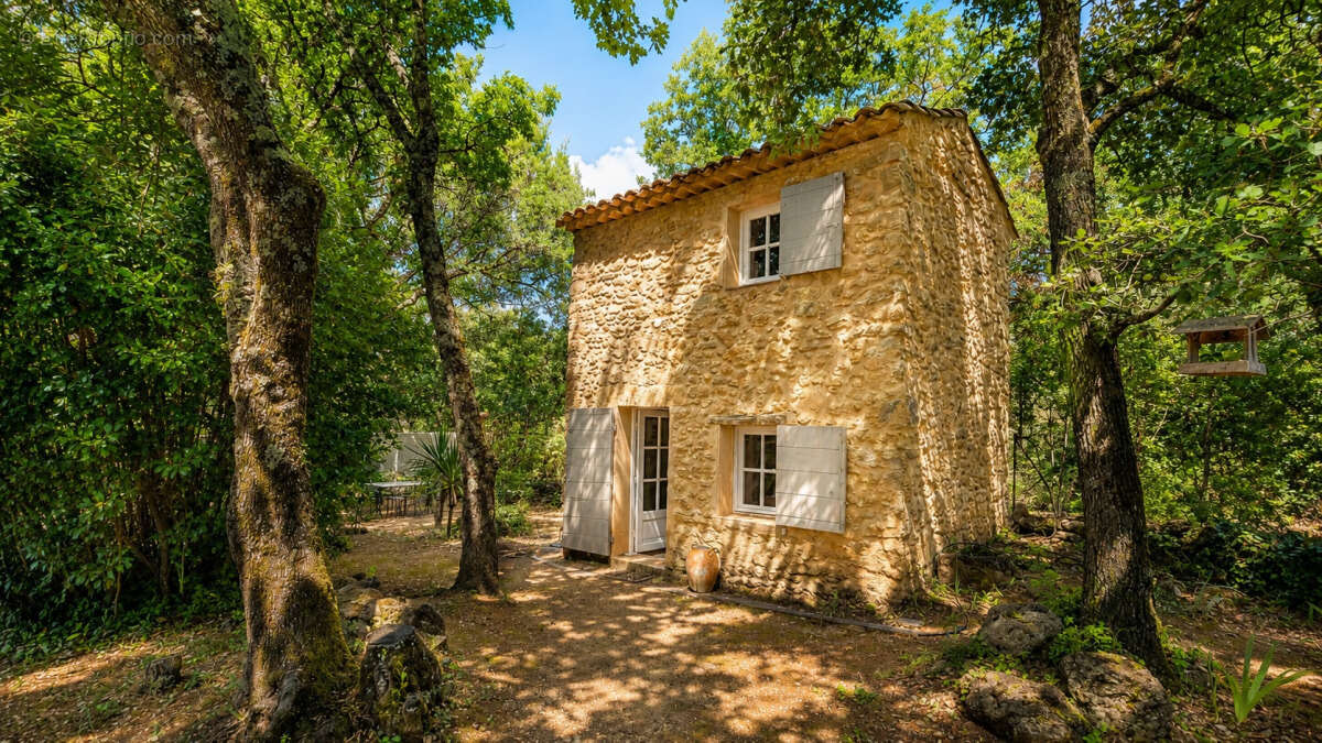 Maison - Rognes - 250m² - photo 4
