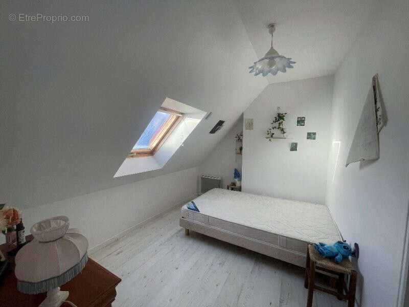 Maison à LA BAZOCHE-GOUET