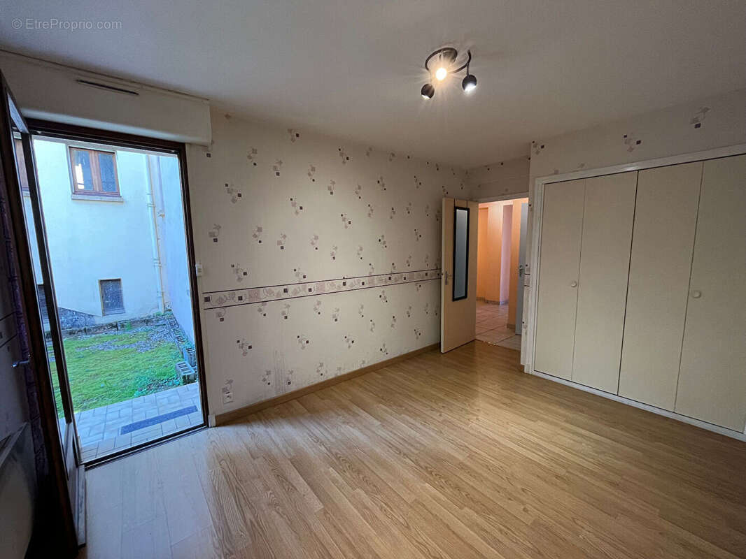 Appartement à ESPALION