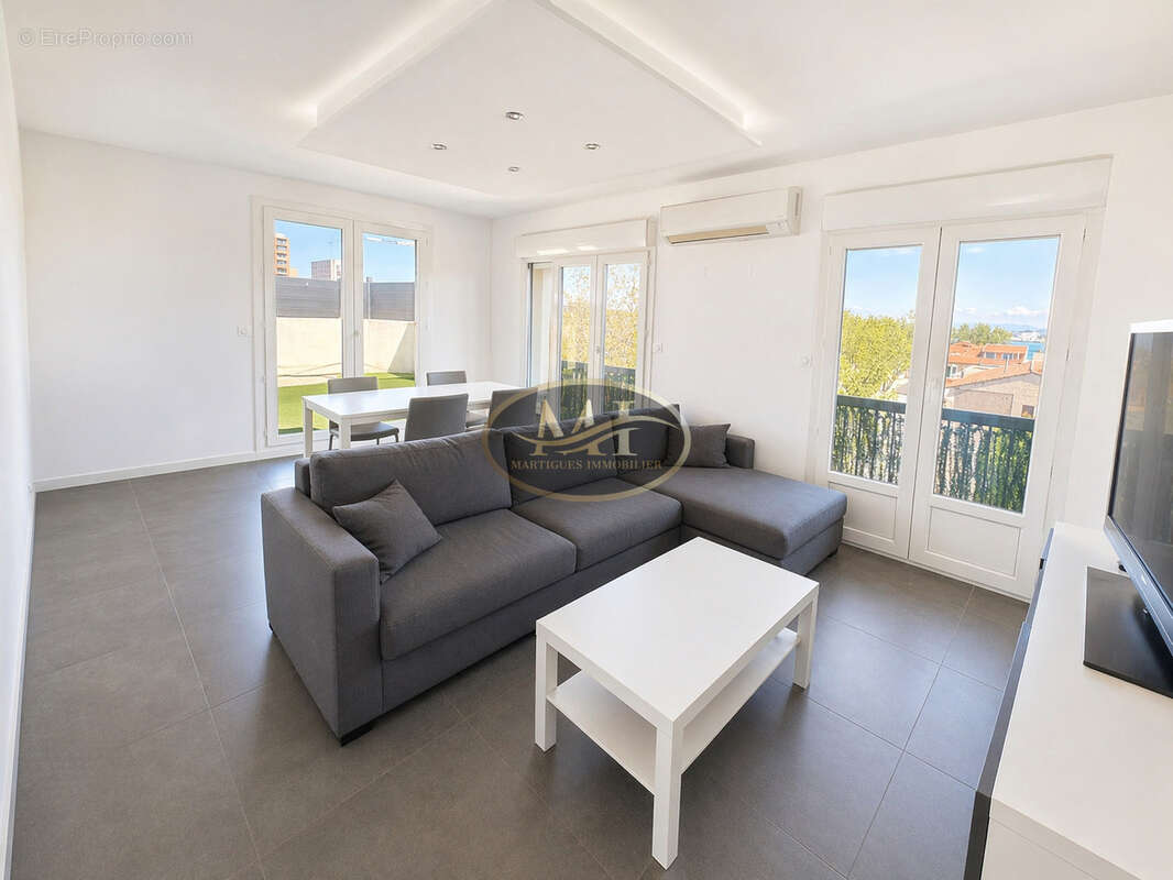 Appartement à PORT-DE-BOUC