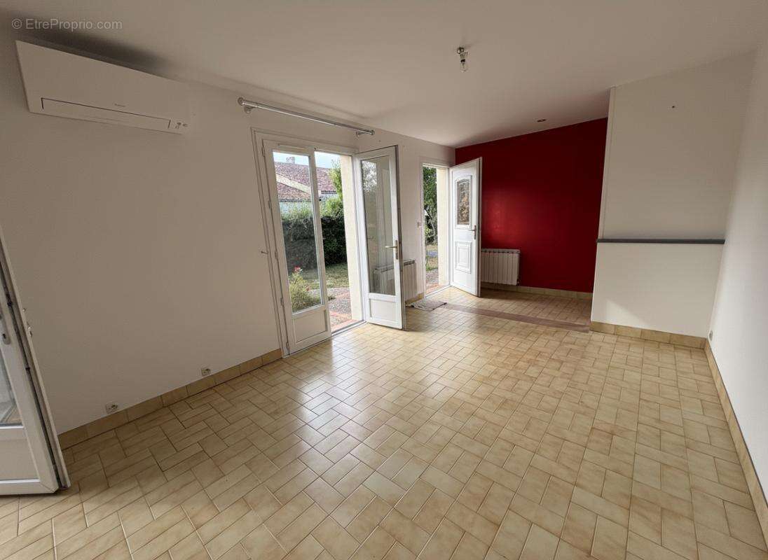 Maison à THENAC