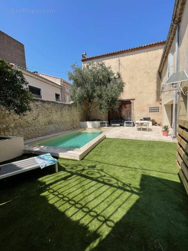 Maison à ARMISSAN
