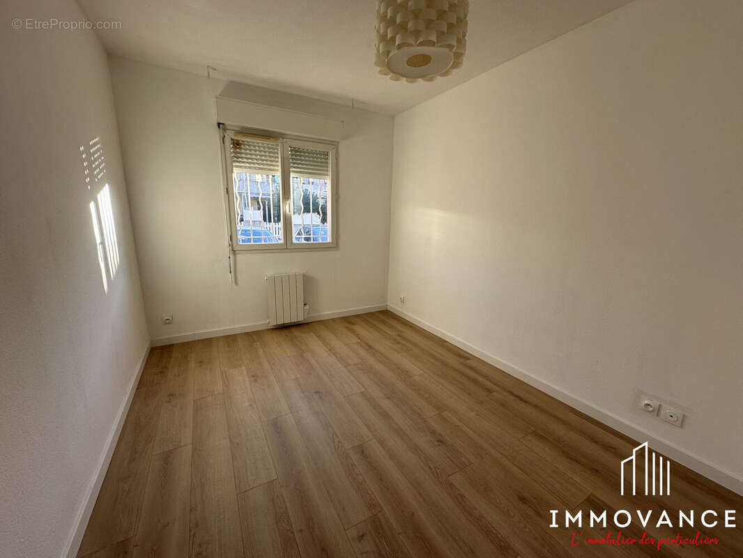 Appartement à MAUGUIO