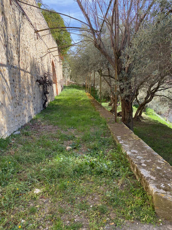 A VENDRE Oraison Demeure de 424 m2 sur 1800 m2 - photo 18