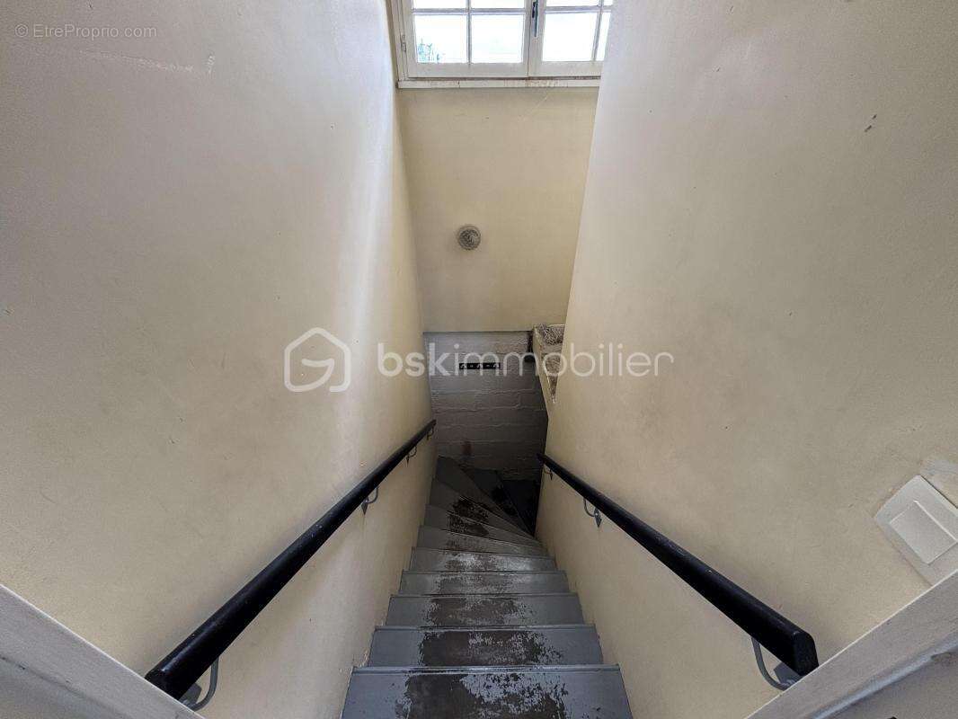 Maison à DANGE-SAINT-ROMAIN