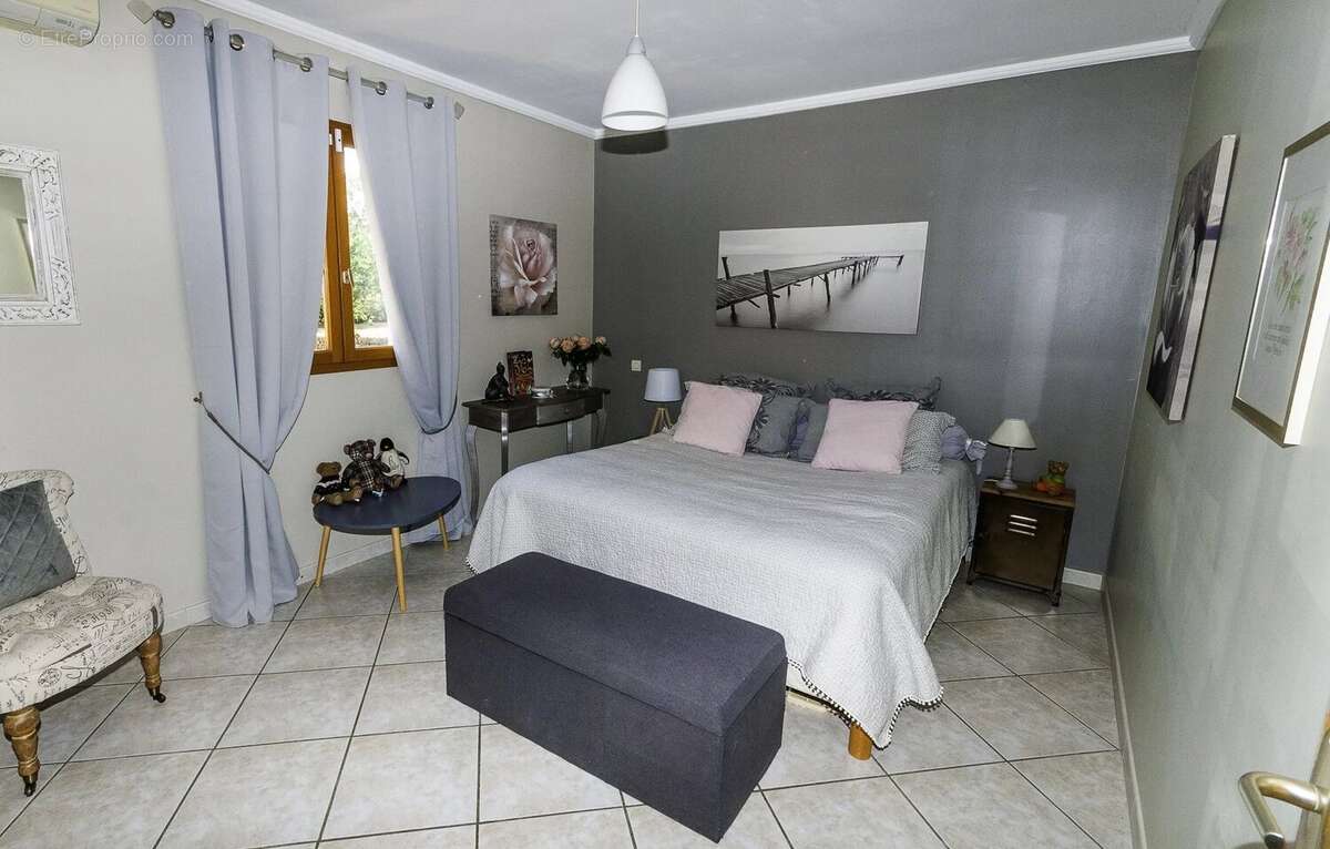 Maison à MONTFORT-SUR-ARGENS