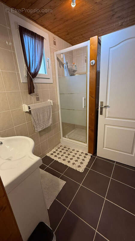 Maison à SAVIGNY-LE-TEMPLE