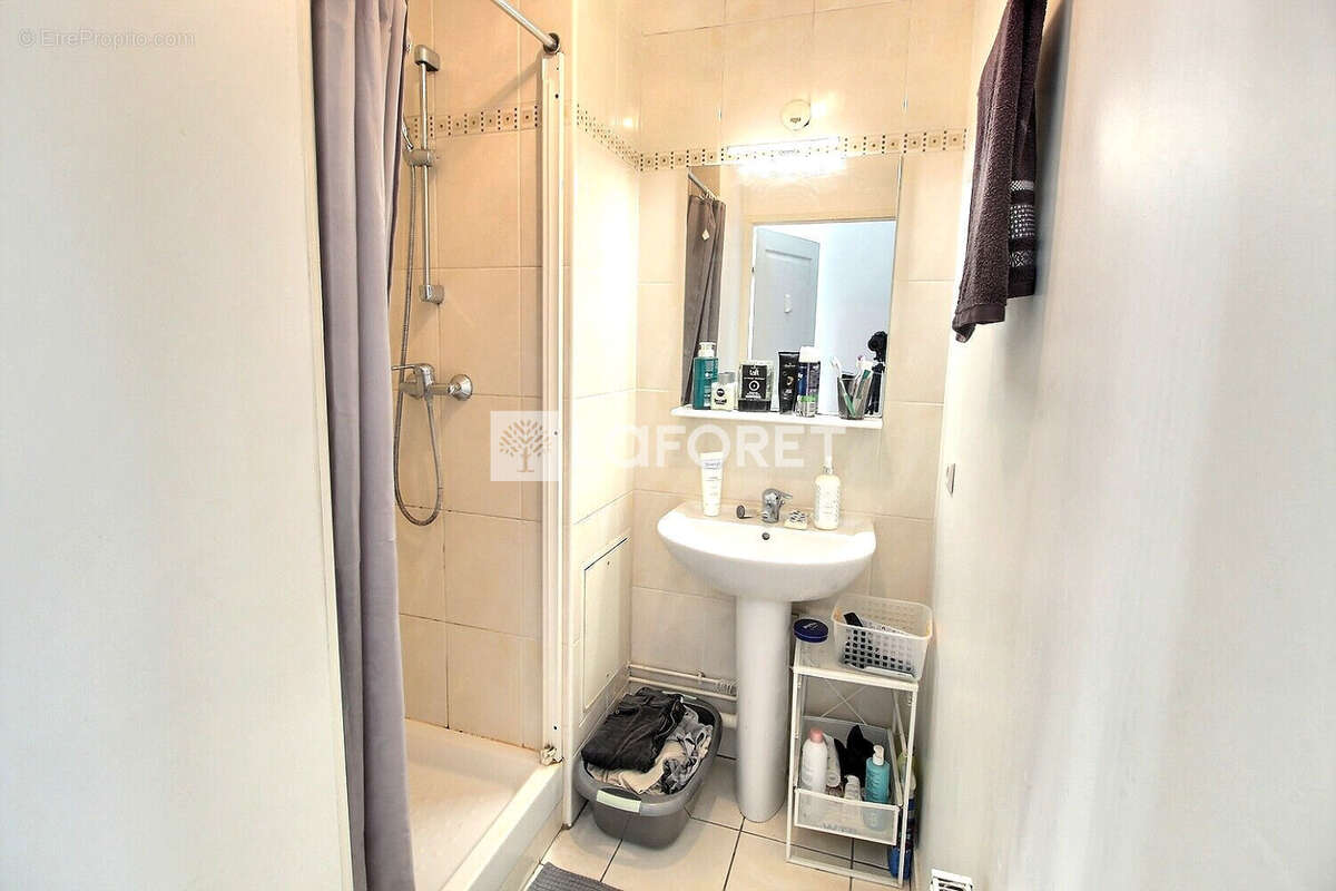 Appartement à GENNEVILLIERS