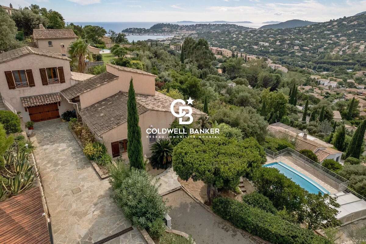 Maison à CAVALAIRE-SUR-MER