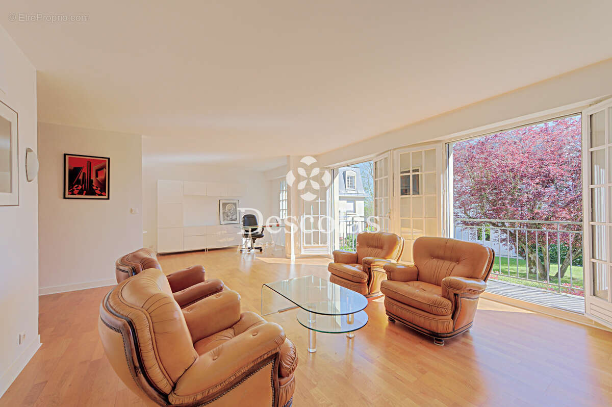 Appartement à LE PECQ