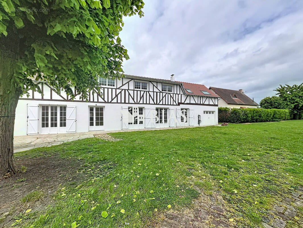 Maison à SAINT-PIERRE-LES-ELBEUF