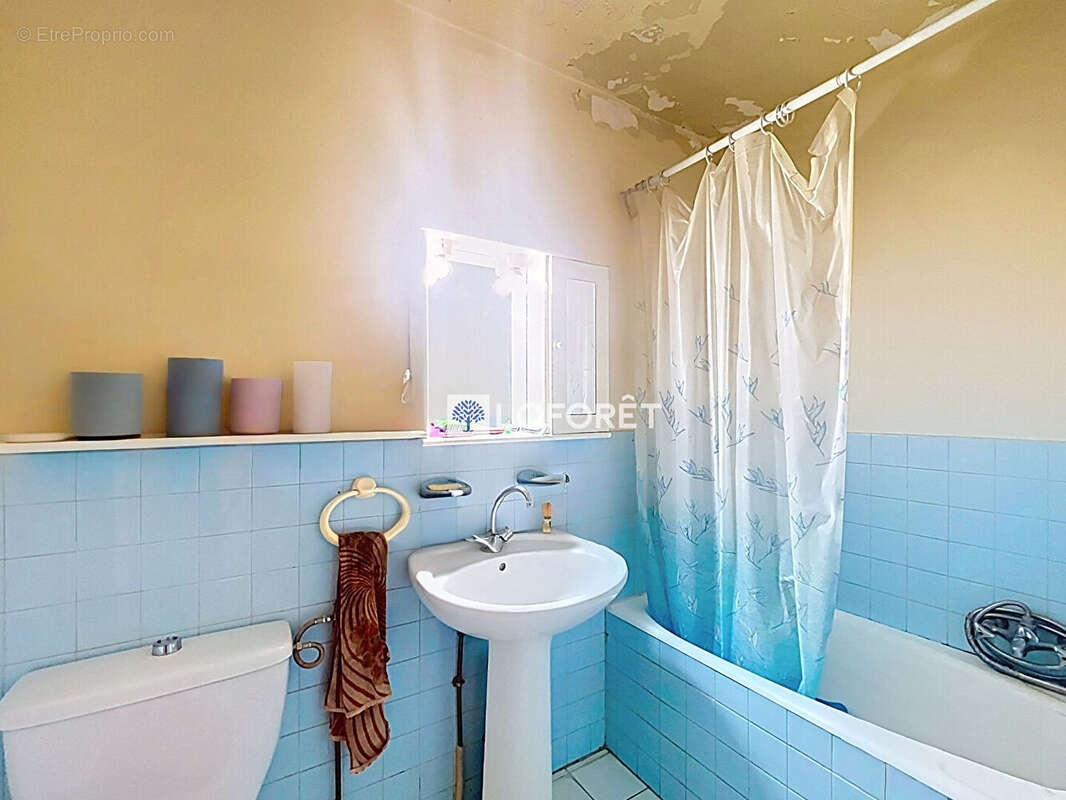 Appartement à ROQUEBRUNE-CAP-MARTIN