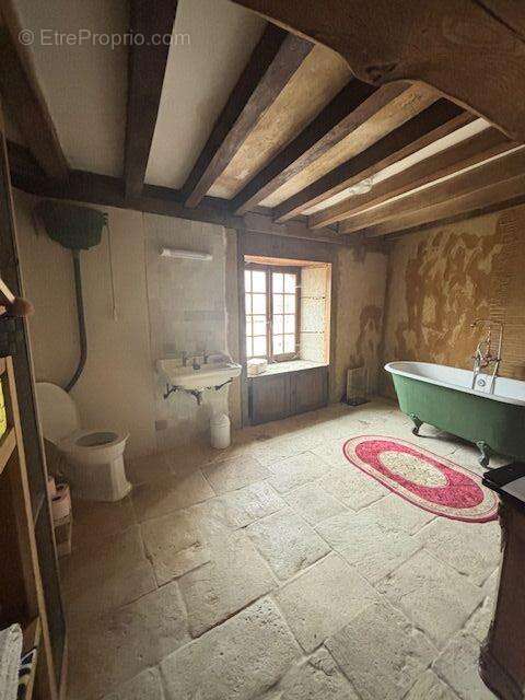 Maison à GIEY-SUR-AUJON