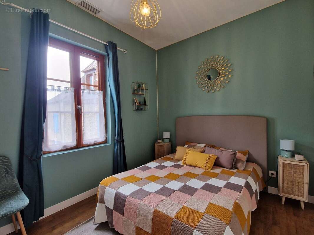 Ch2 - Maison à TREMOLAT