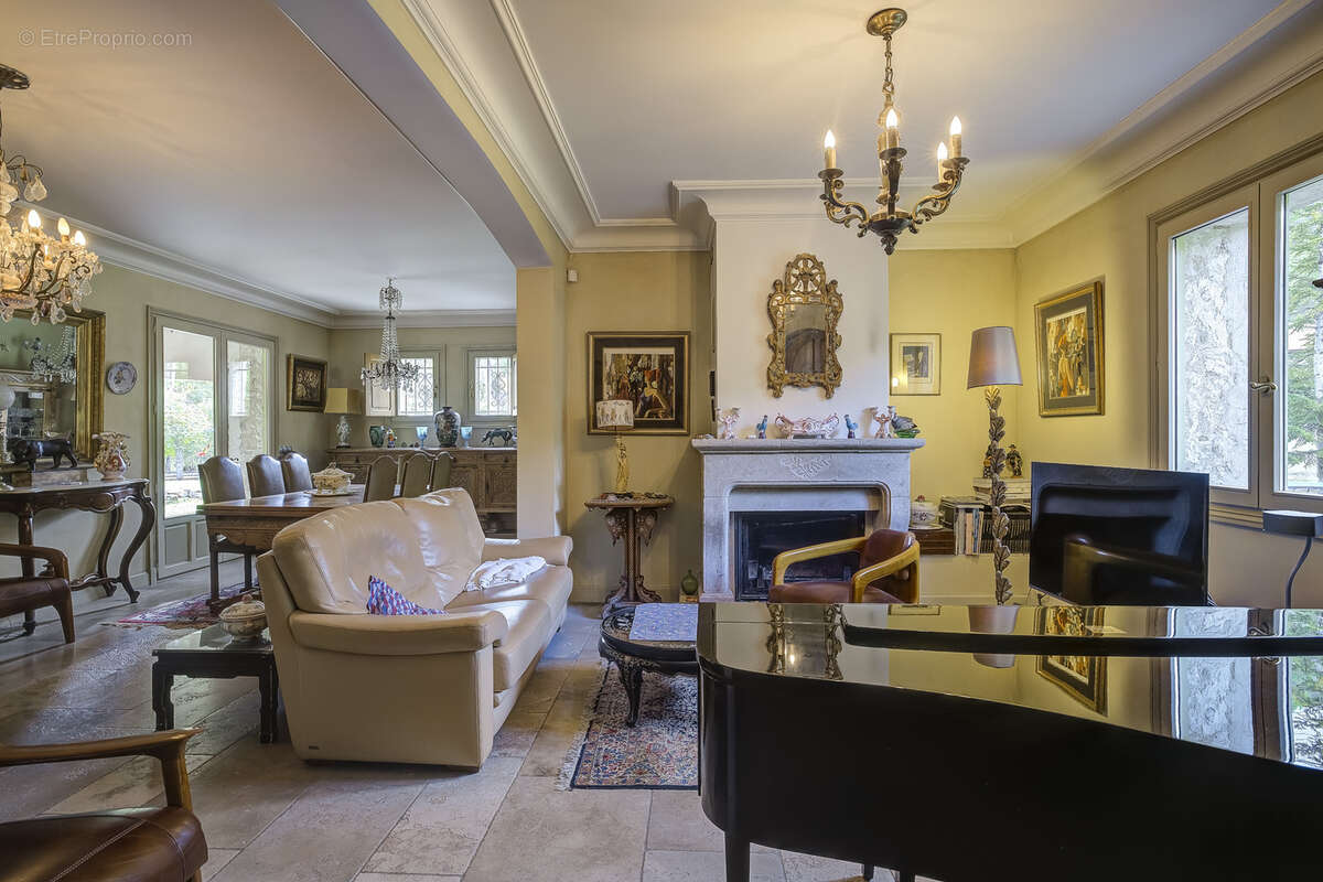 Maison à LA COLLE-SUR-LOUP