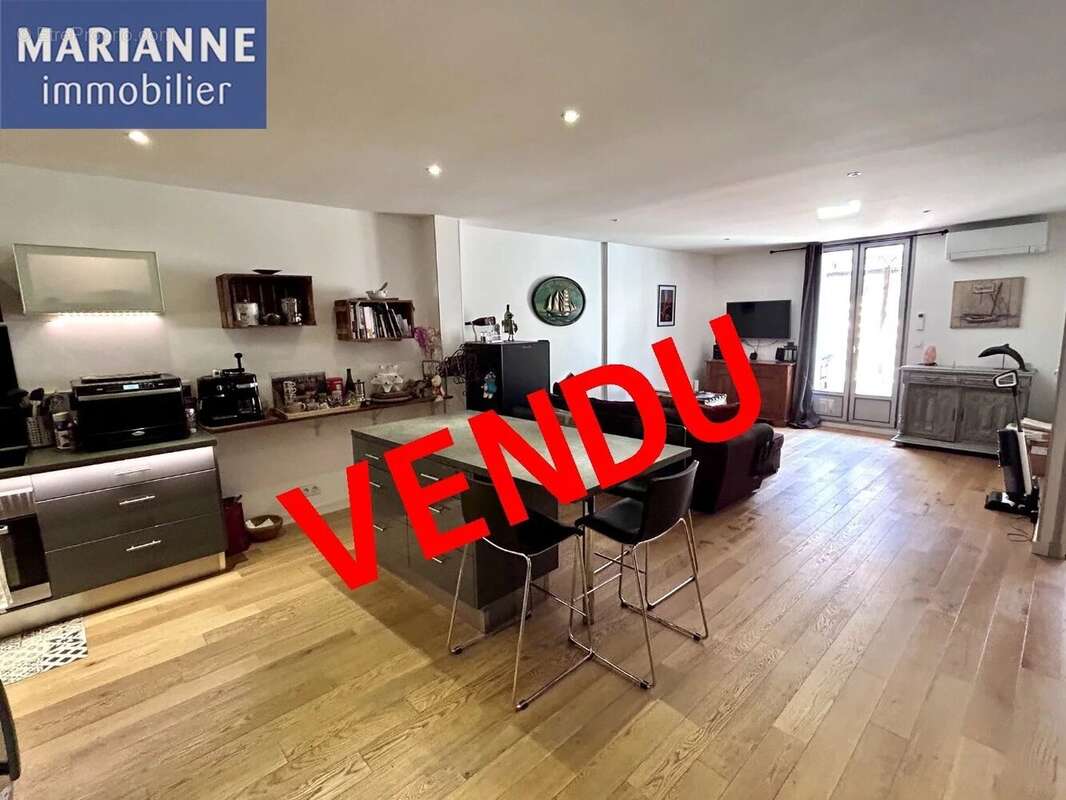 F3 de 69 m² avec une terrasse de 14 m² - photo 2