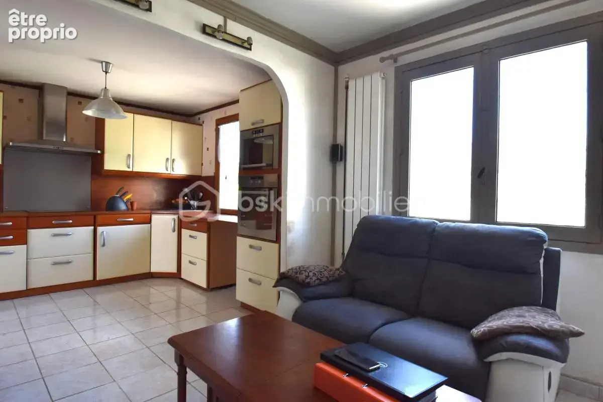 Maison de 5 pièces sur sous sol idéalement placée - photo 2