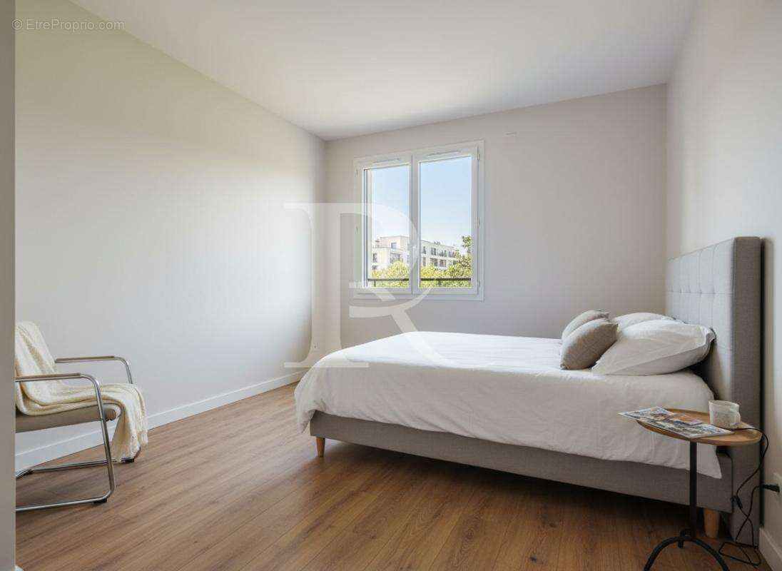 Appartement 3 pièces à Ivry-sur-Seine - photo 2
