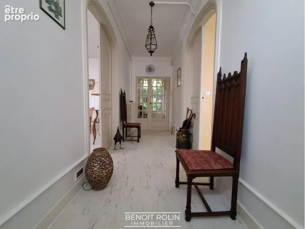 Maison bourgeoise du XIXe siècle au cœur de Saint-Calais - photo 2