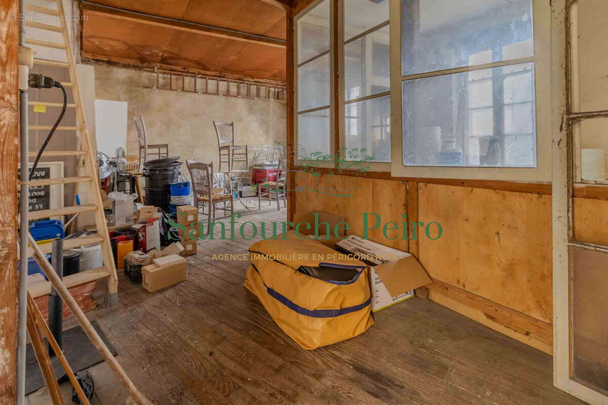 Appartement à SARLAT-LA-CANEDA