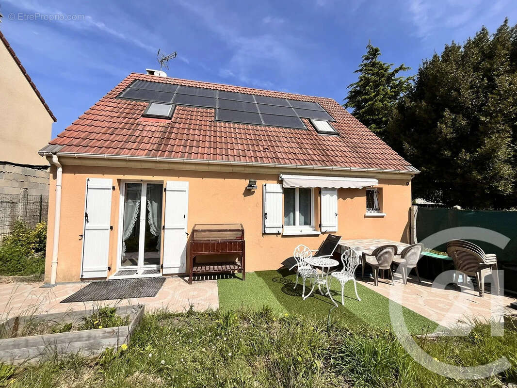 Maison à NANGIS