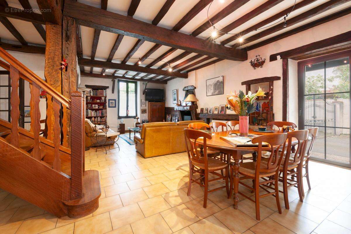 Maison à AIRE-SUR-L&#039;ADOUR