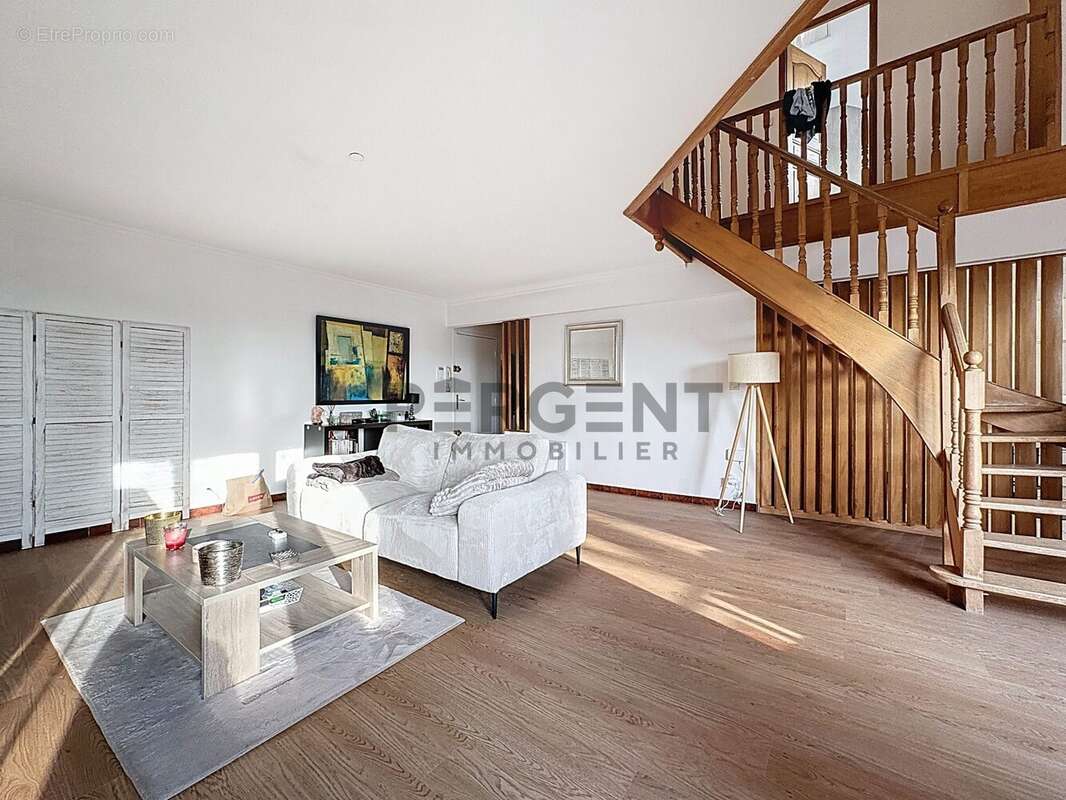 Appartement à CHARLEVILLE-MEZIERES