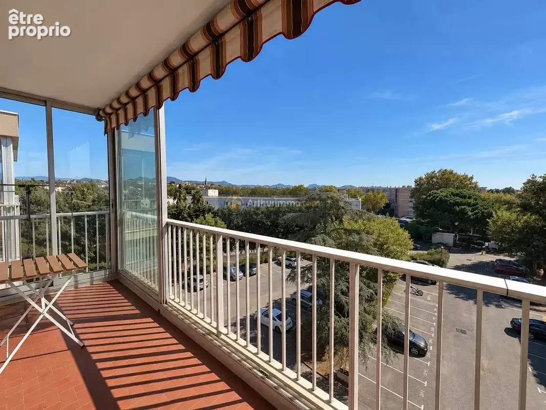 2 pieces en dernier etage frejus base nature - photo 3