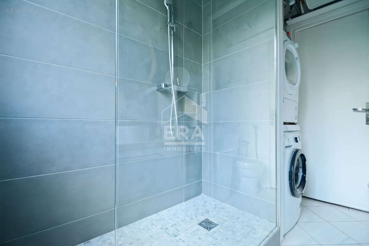 Appartement à ISSY-LES-MOULINEAUX