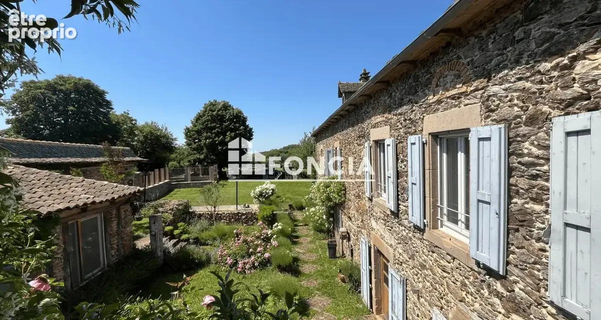 PAMPELONNE Propriété de caractère - photo 5