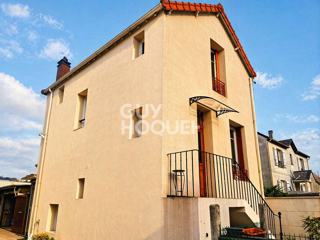 Maison à LE BLANC-MESNIL
