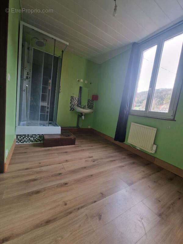 Maison à LILLEBONNE