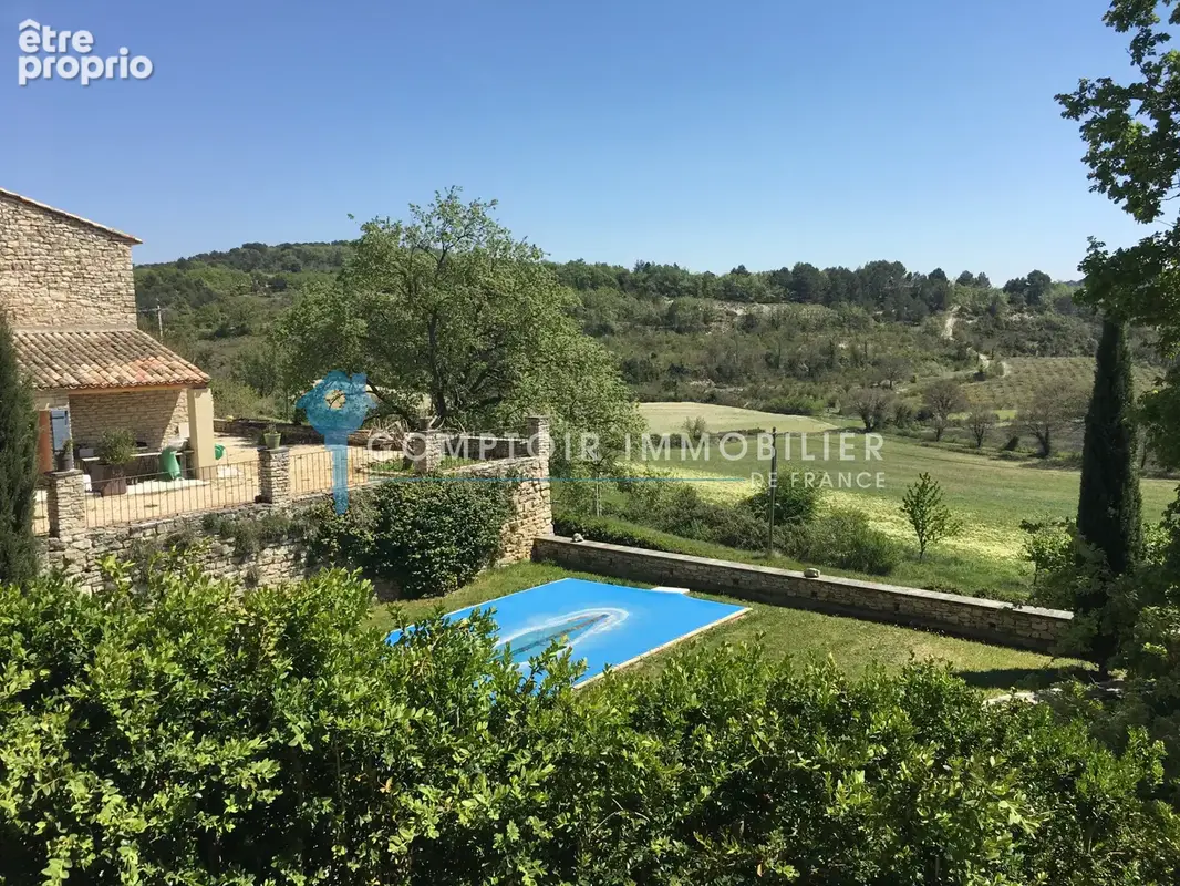 EXCLUSIVITÉ : Bastide proche de Gordes. - photo 15