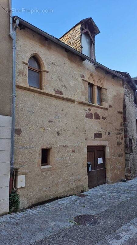 Maison à SAINT-COME-D'OLT