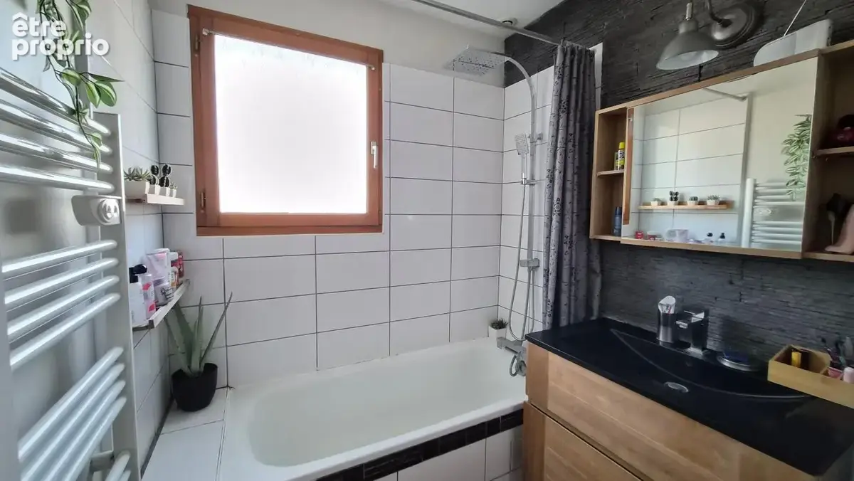 T4, 78 m², garage 13,7 m², jardin, excellent état, expo Sud - photo 10