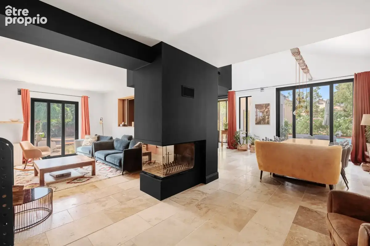 Maison t6 de 215m2 - photo 3