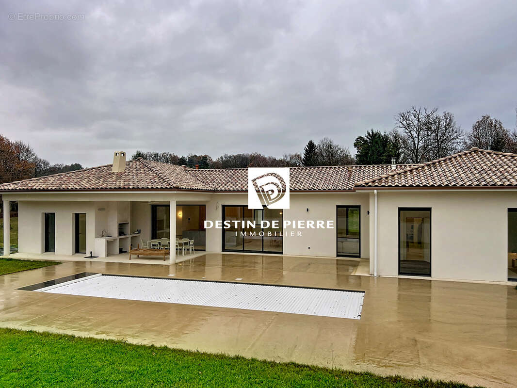 Maison à SAINT-MEXANT