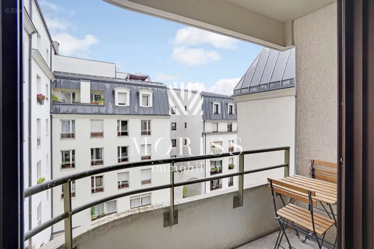 Appartement à PARIS-11E