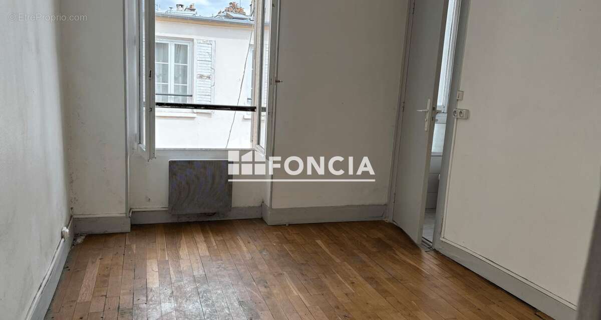Appartement à PARIS-7E