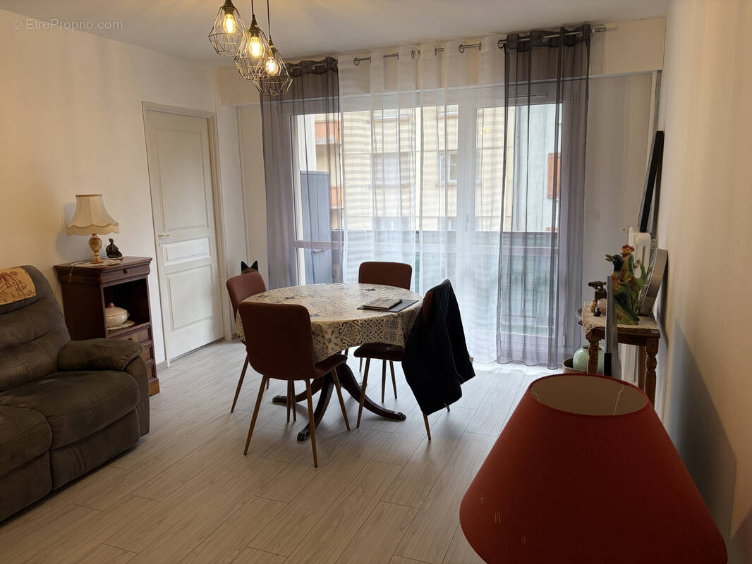 Appartement à FOURNEAUX