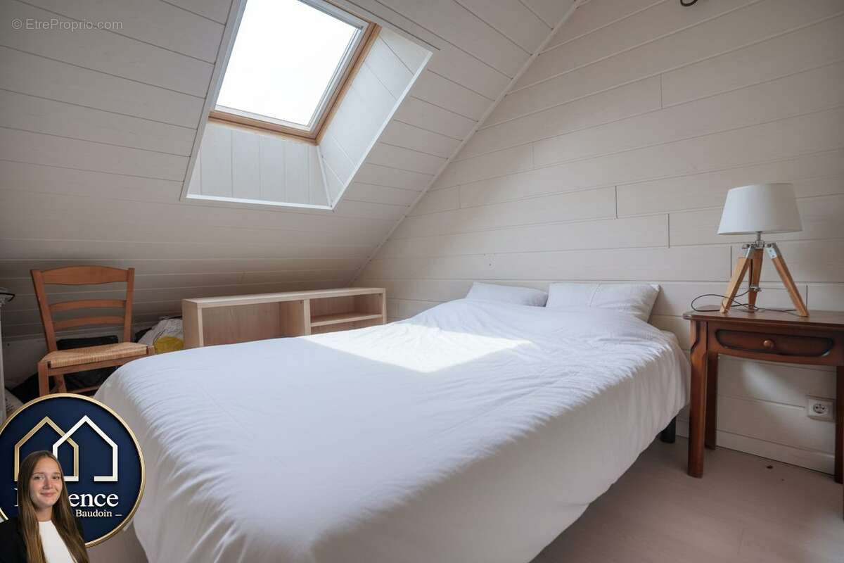 Maison 141 m² à Tremblay-Les-Villages  - photo 6