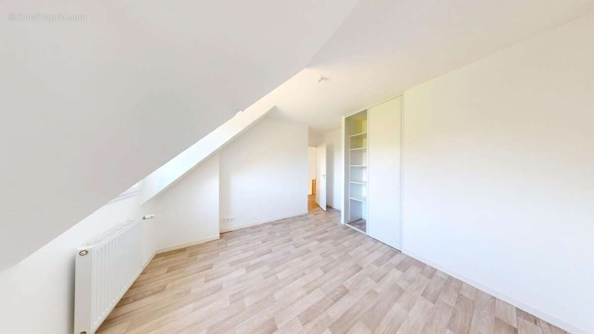 Maison Elven 6 pièce(s) 121 m2 - photo 9