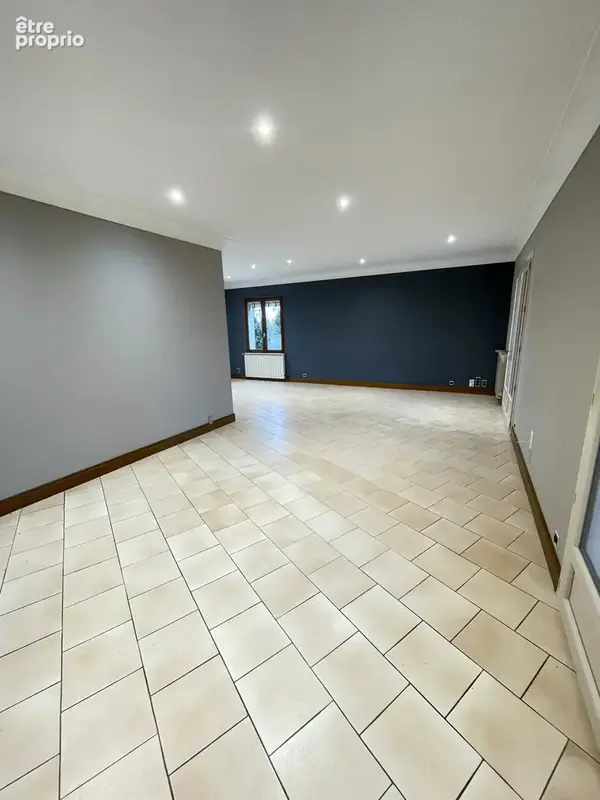 De beaux volumes, un grand jardin et un cadre de vie privilegie ! - photo 9