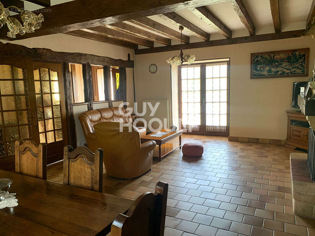 Maison à LA FERTE-VILLENEUIL