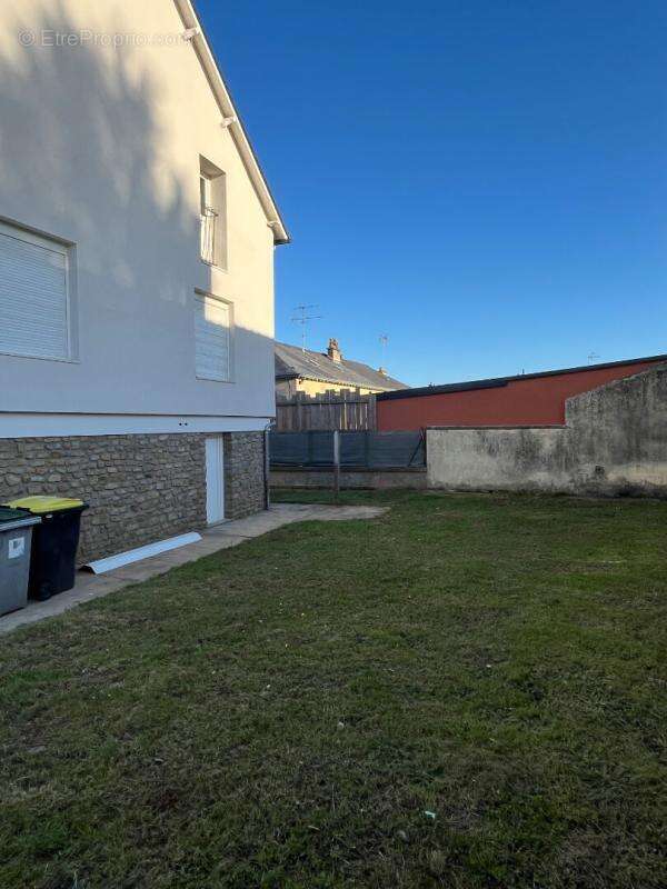 Maison à SABLE-SUR-SARTHE